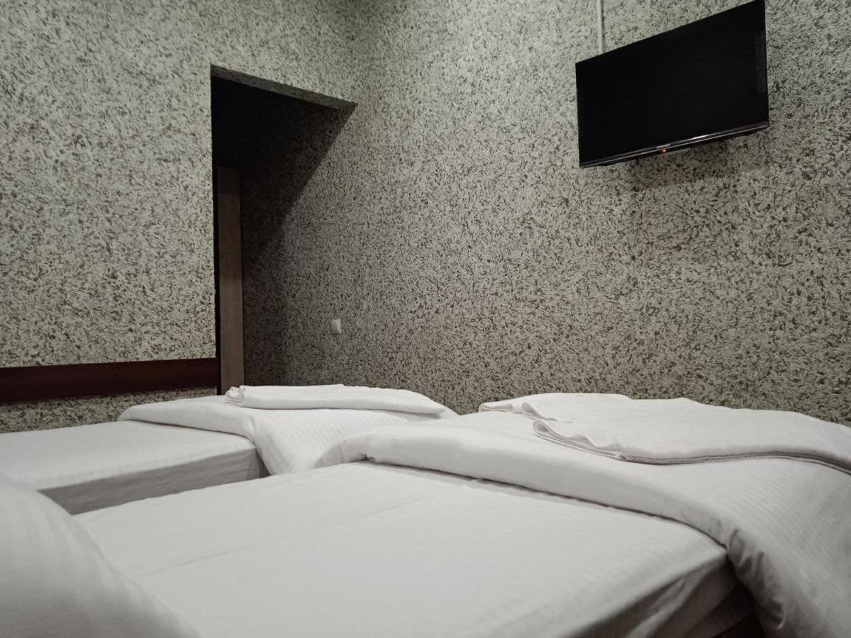Taxtapul Hotel Tasjkent Eksteriør bilde